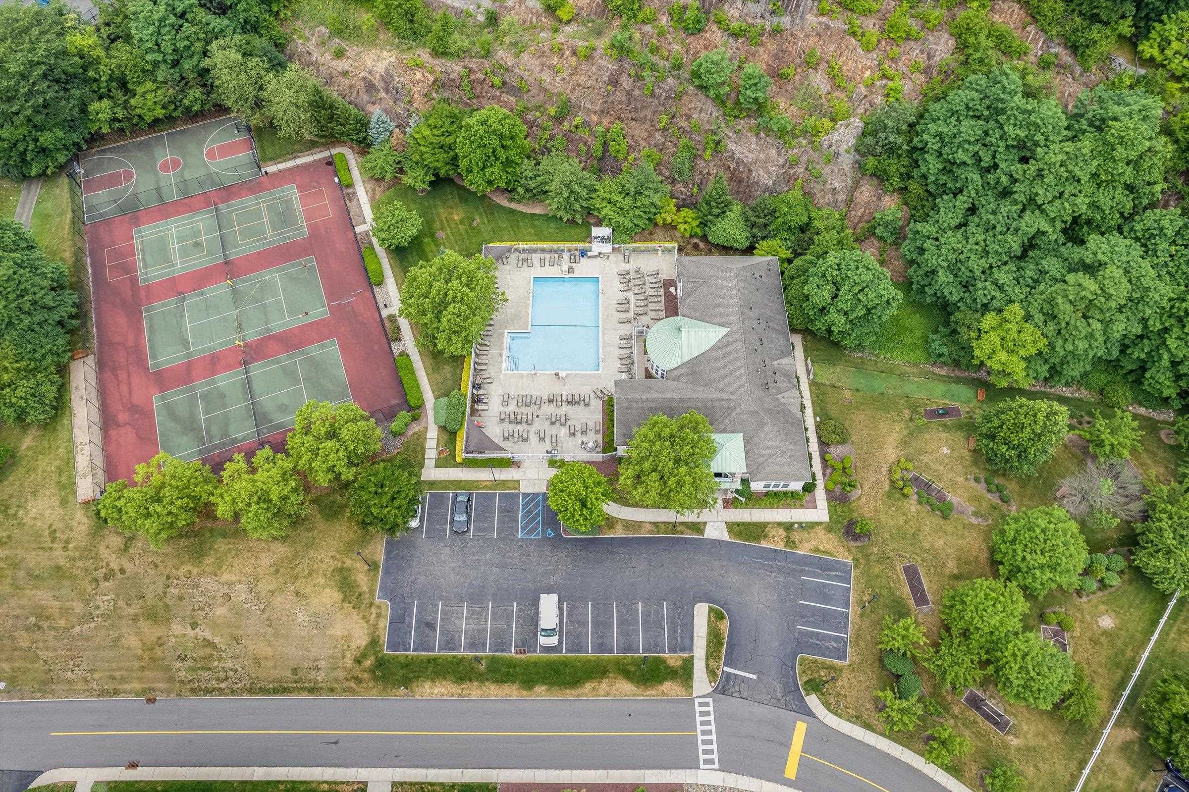 7312 COVENTRY CT Unit: 7312
