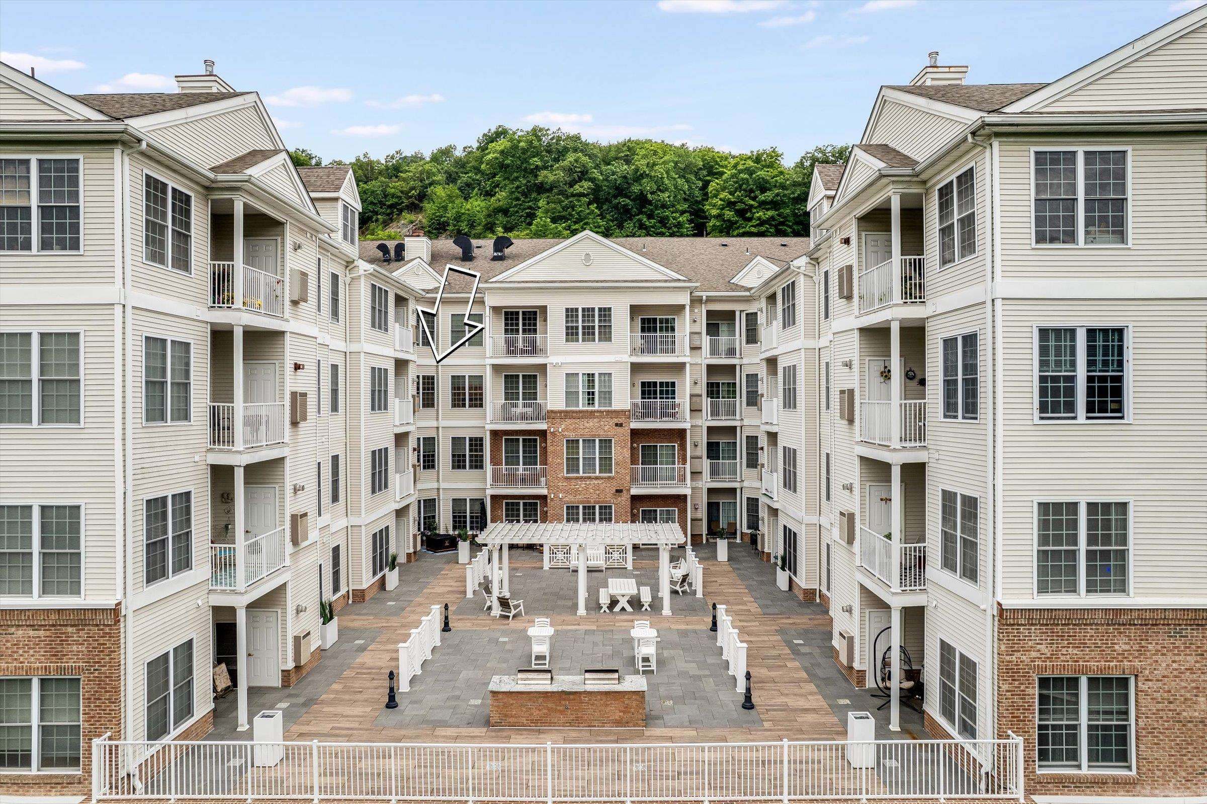 7312 COVENTRY CT Unit: 7312