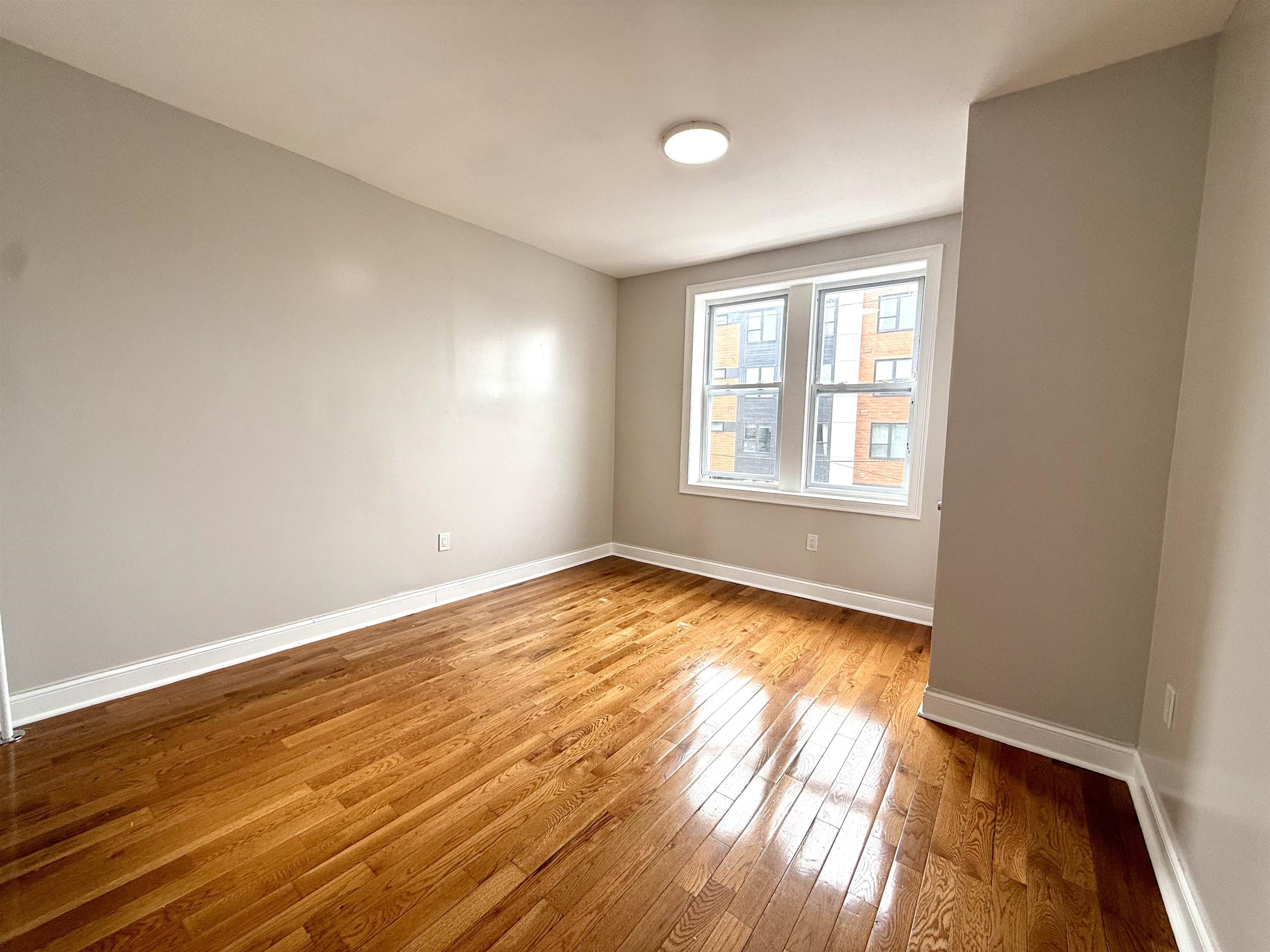 6404 PARK AVE Unit: 35
