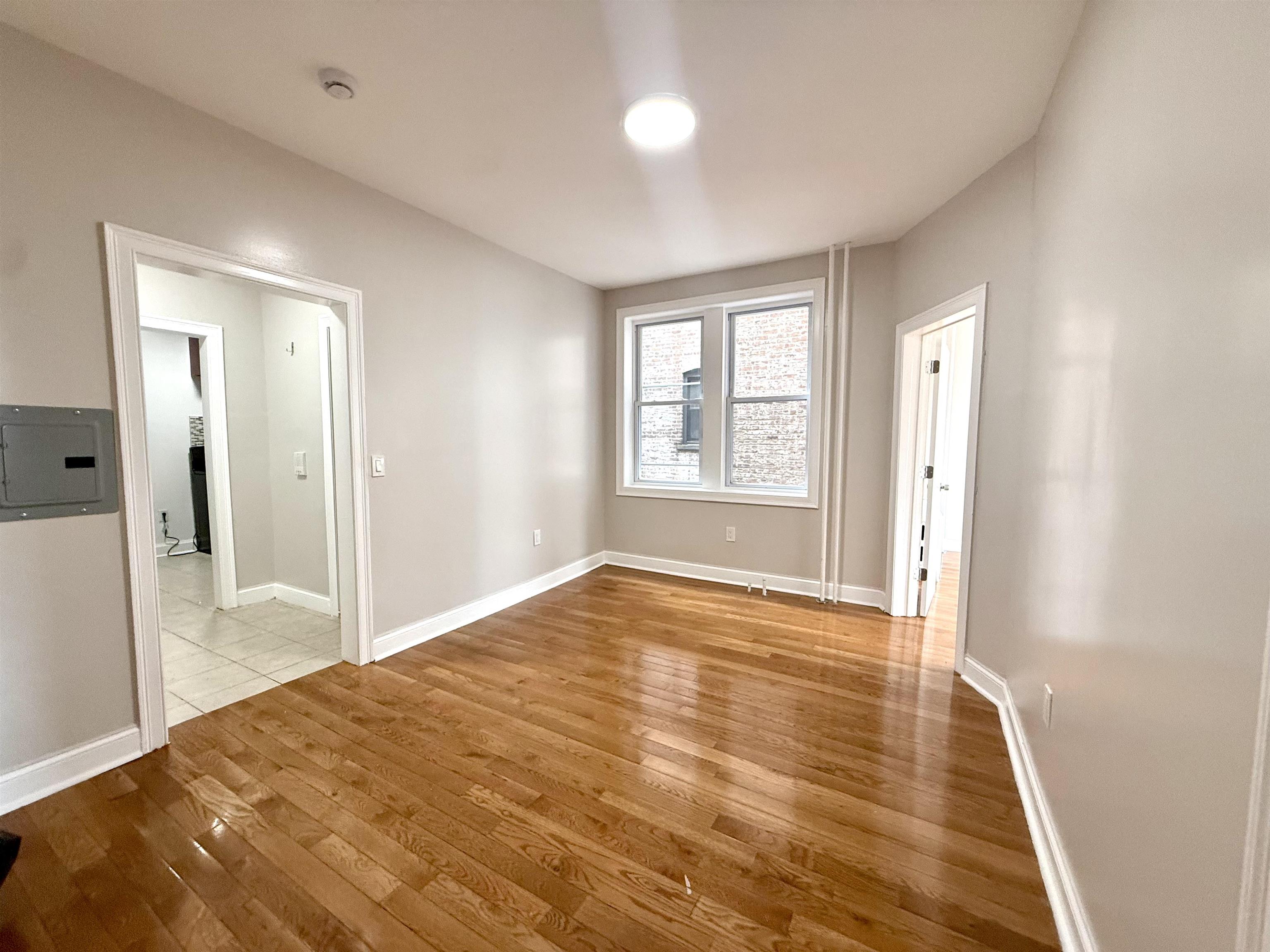 6404 PARK AVE Unit: 35