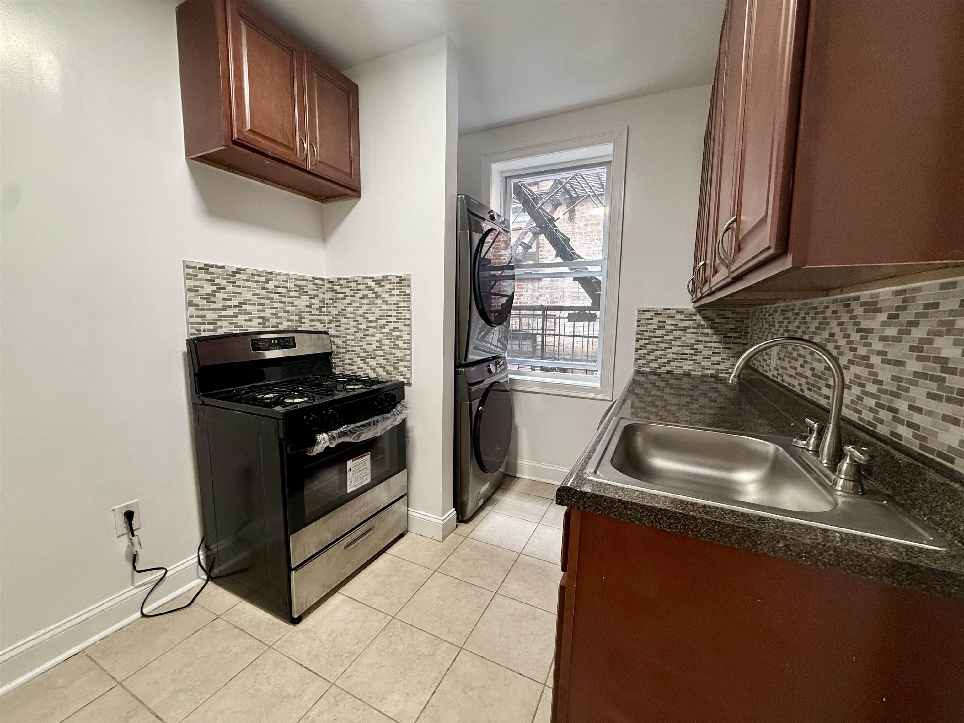 6404 PARK AVE Unit: 35