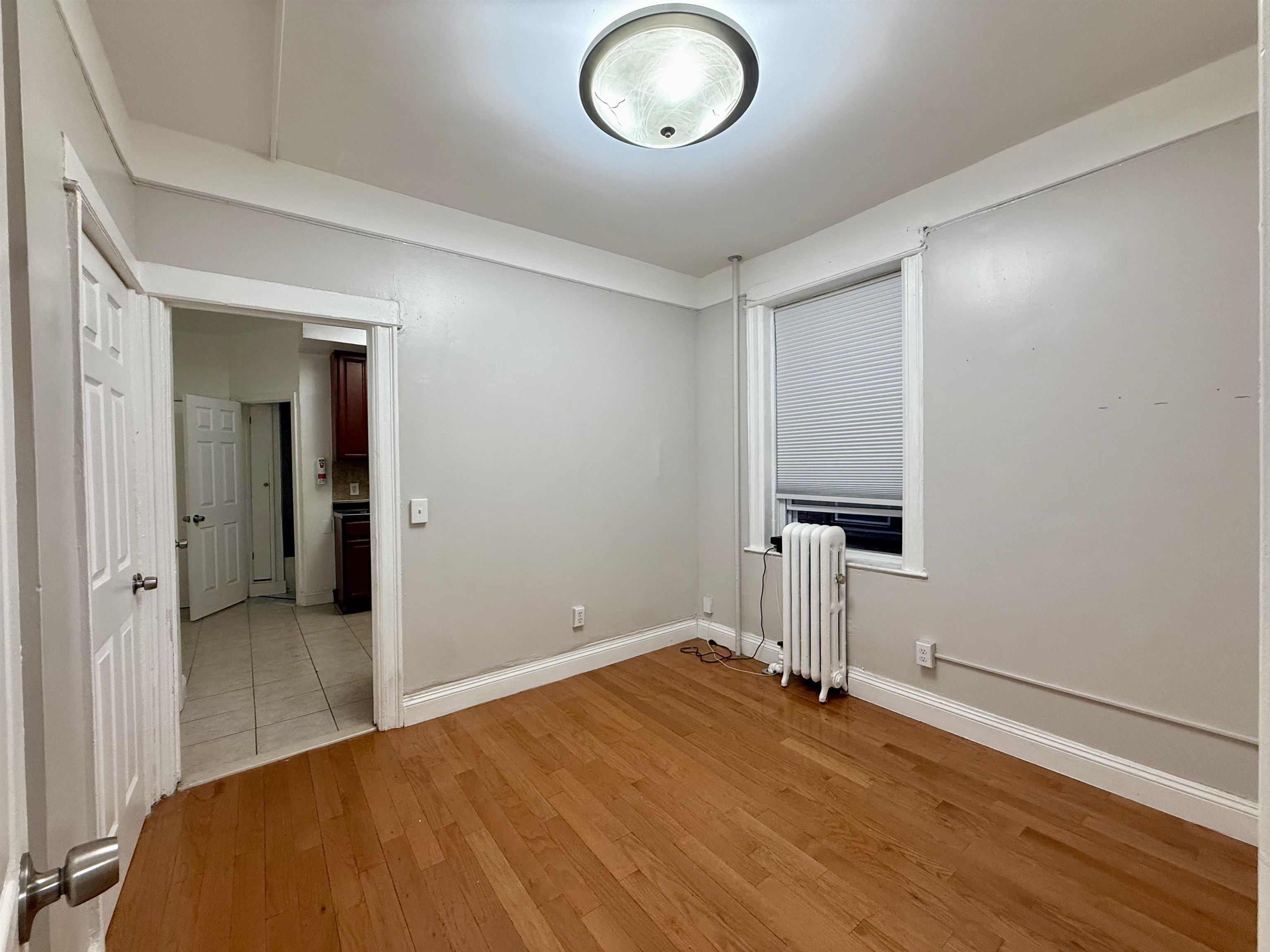 124 74TH ST Unit: 4