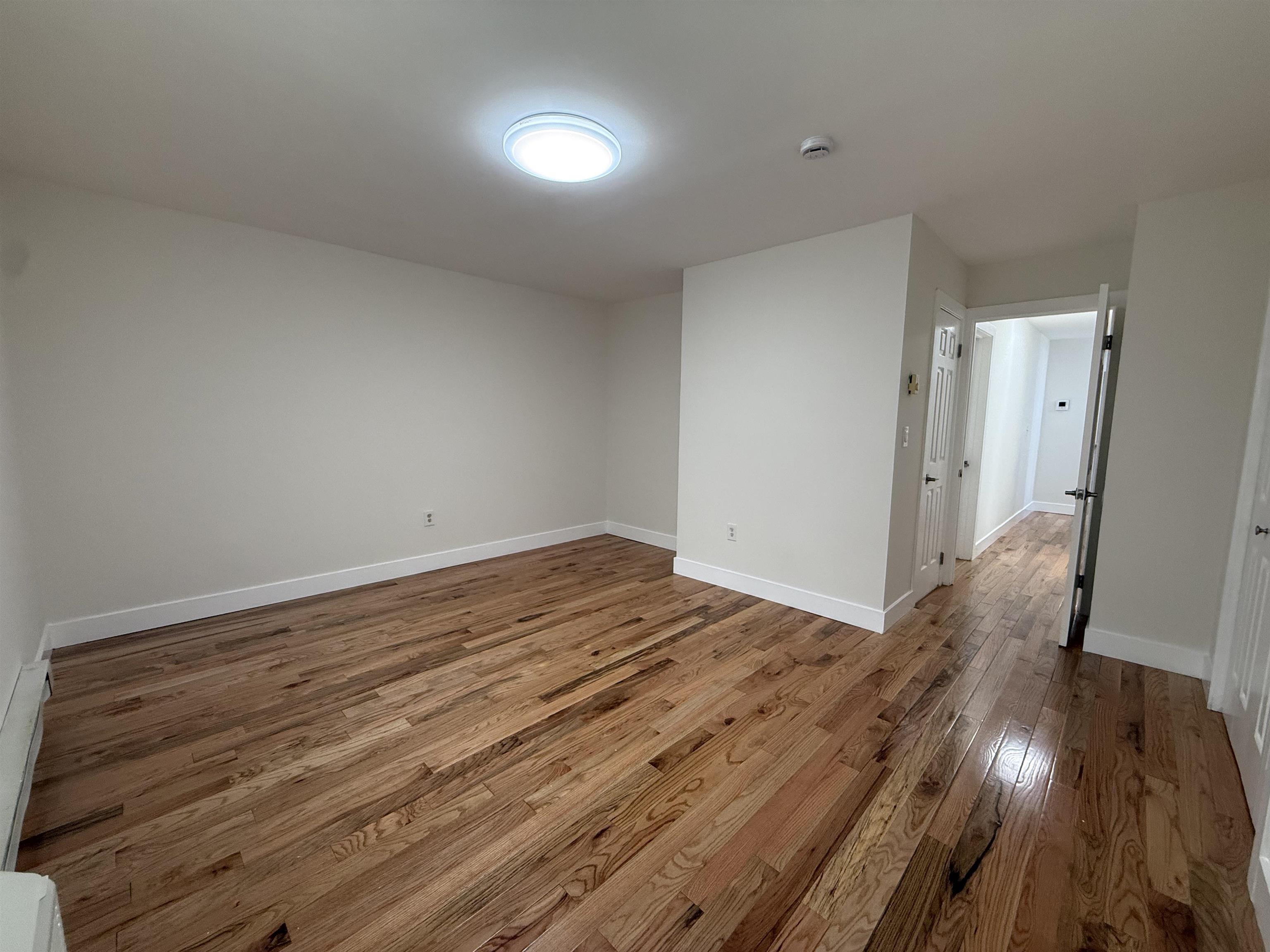 6111 PARK AVE Unit: 1B