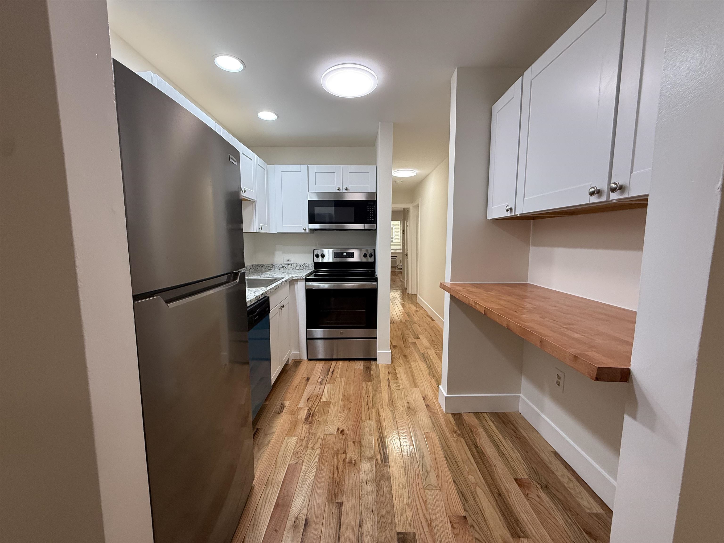 6111 PARK AVE Unit: 1B