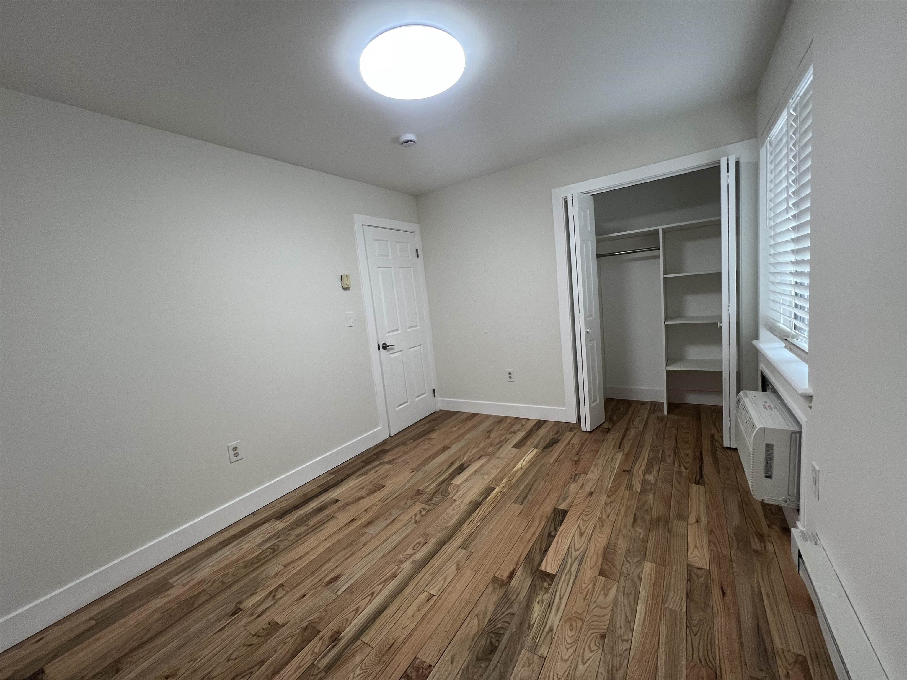 6111 PARK AVE Unit: 1B