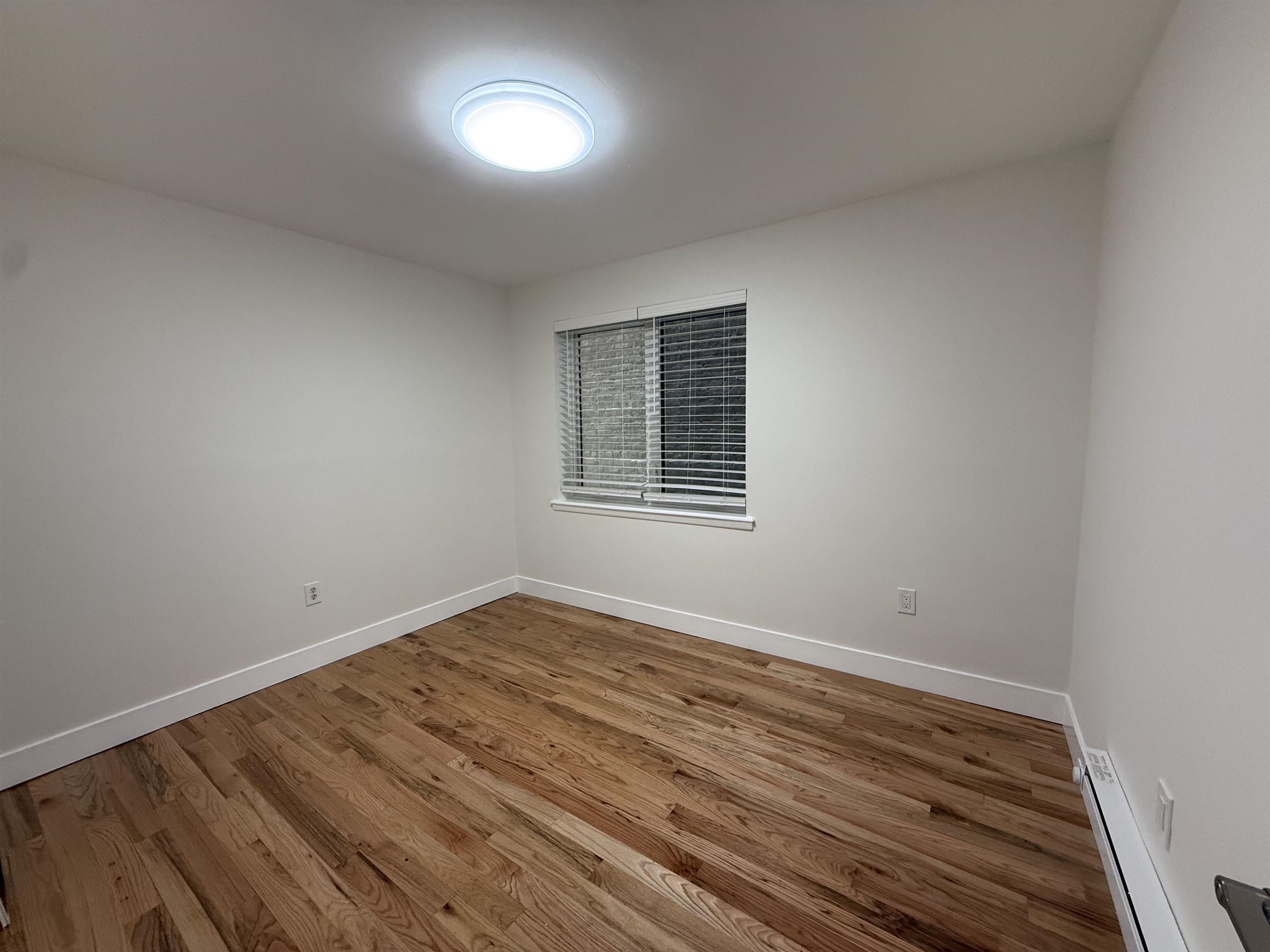 6111 PARK AVE Unit: 1B