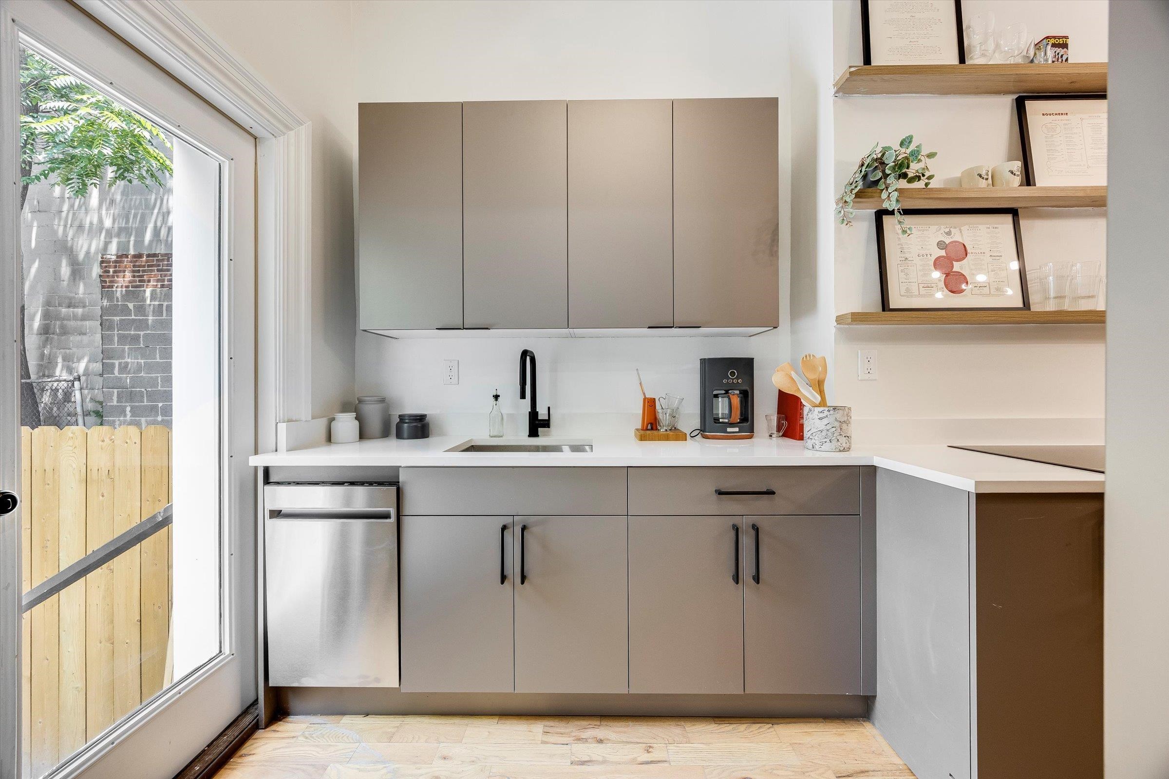 147 NEW YORK AVE Unit: 3L