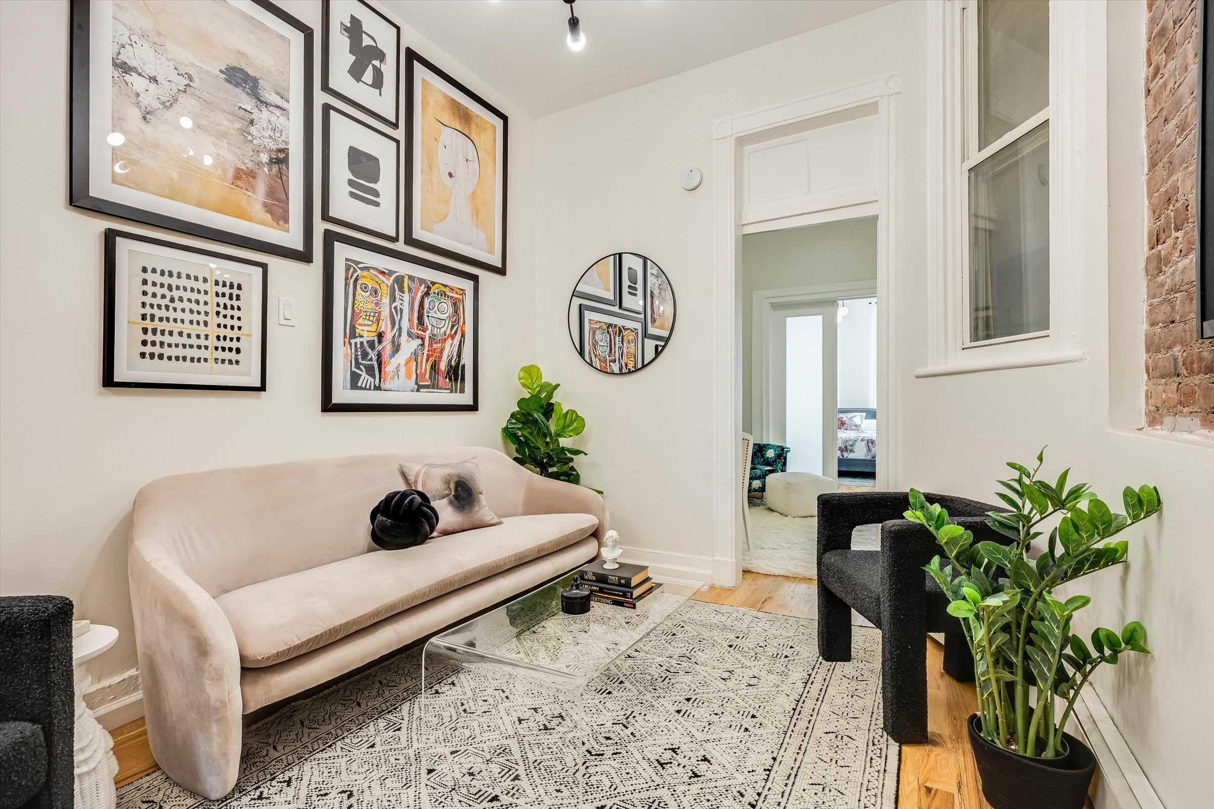 147 NEW YORK AVE Unit: 3L