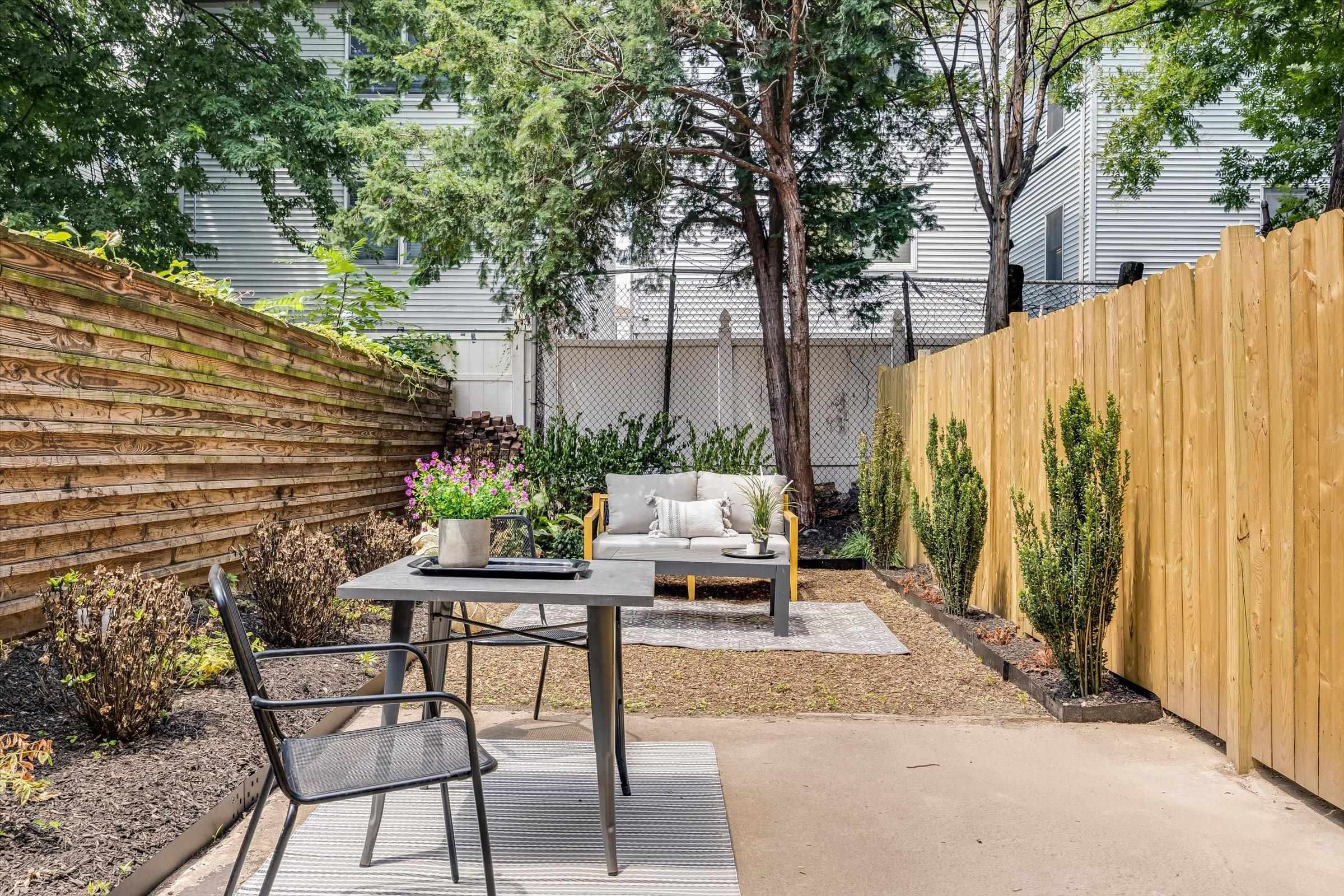 147 NEW YORK AVE Unit: 3L