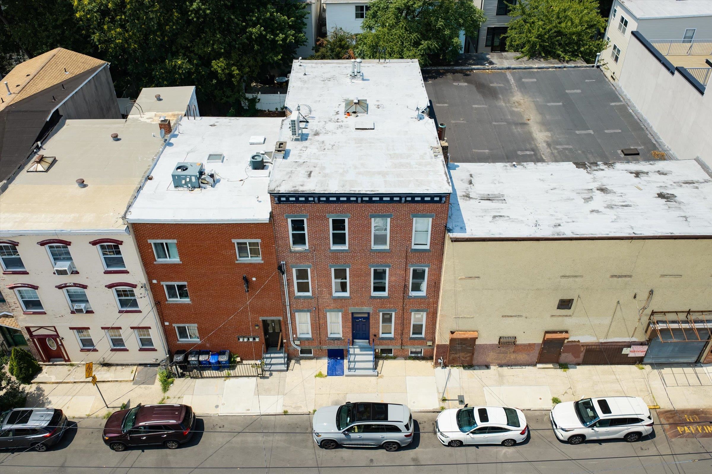 147 NEW YORK AVE Unit: 3L