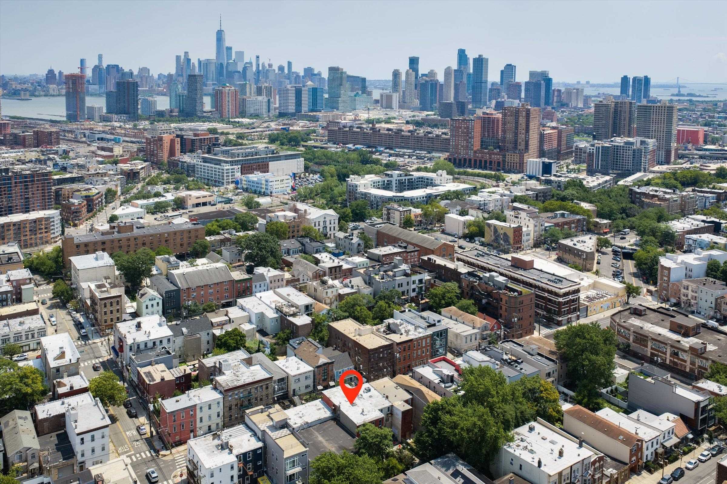 147 NEW YORK AVE Unit: 3L