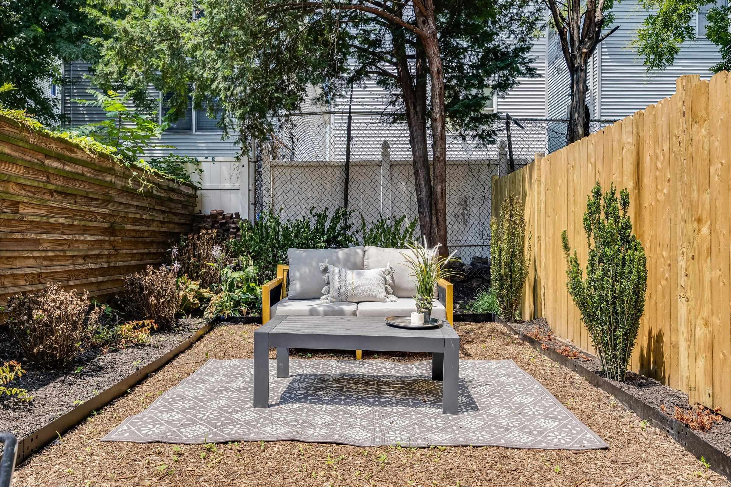 147 NEW YORK AVE Unit: 3L
