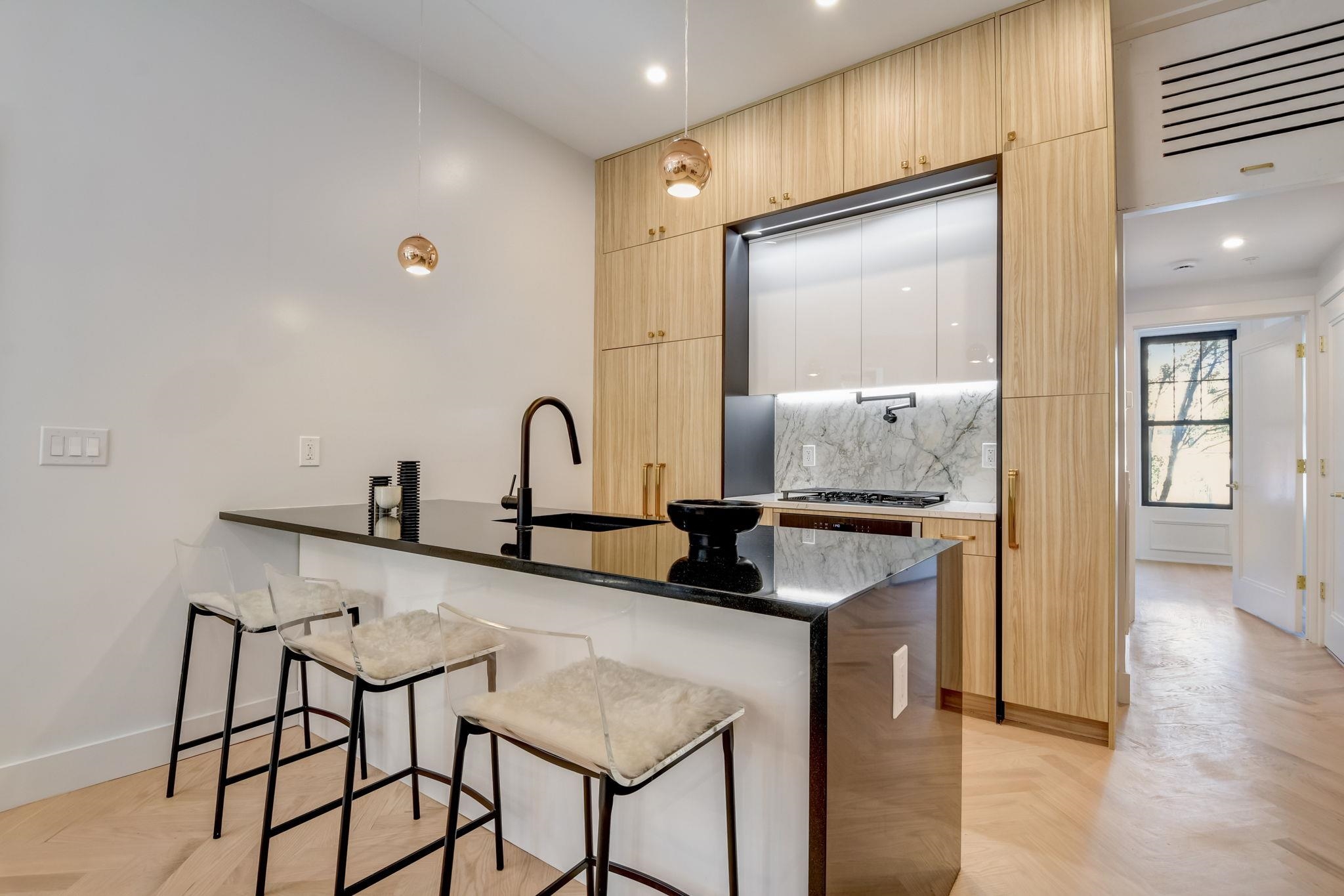 278 PACIFIC AVE Unit: 1