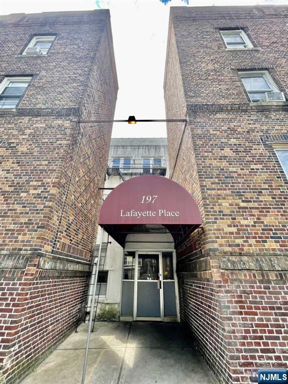 197 Lafayette Place D3