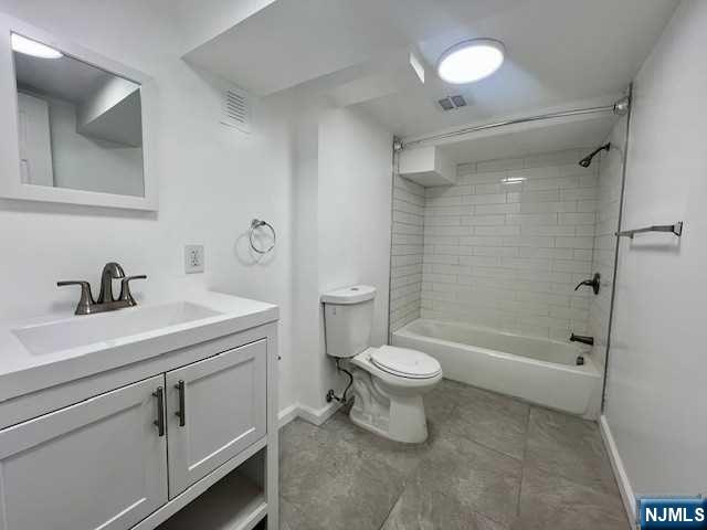 197 Lafayette Place D3