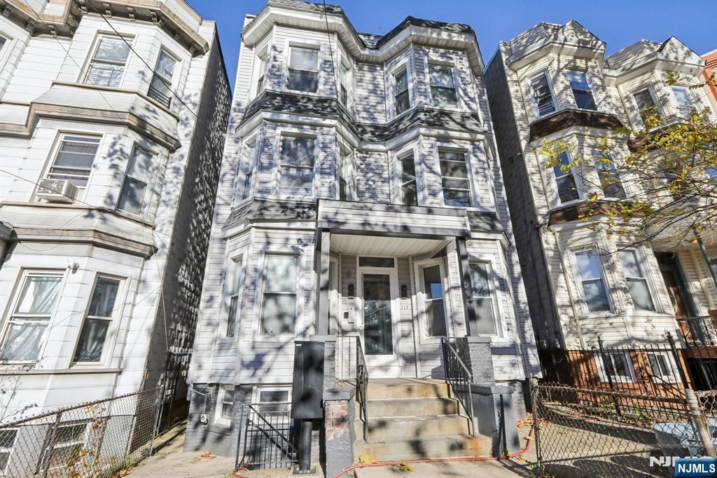 112 Duncan Avenue