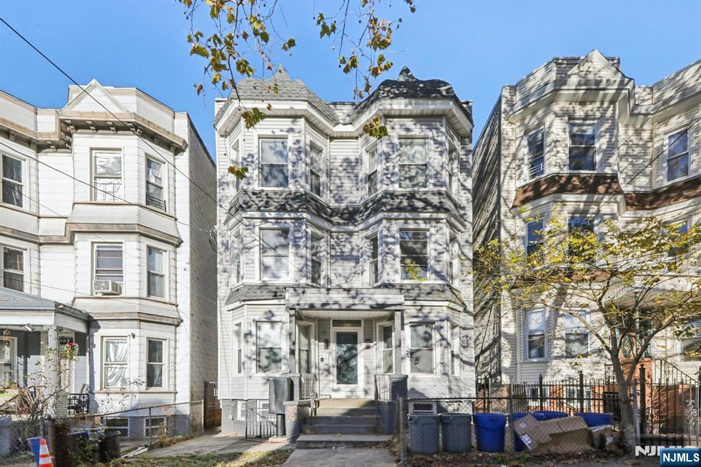 112 Duncan Avenue