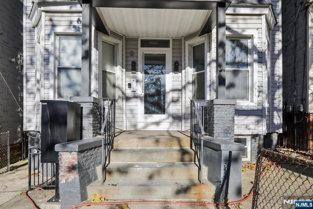 112 Duncan Avenue