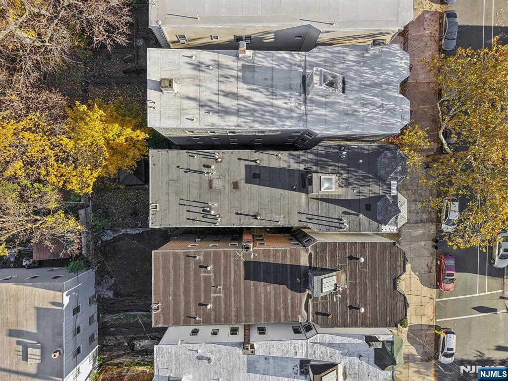 112 Duncan Avenue