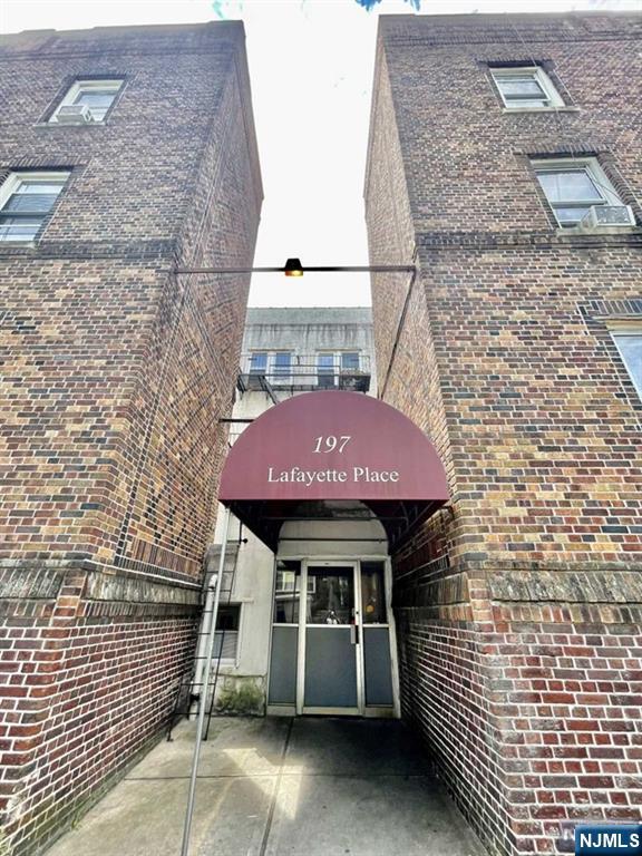 197 Lafayette Place C3