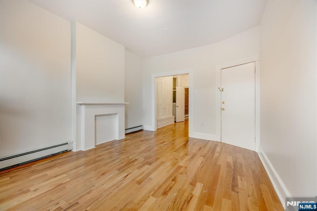 147 New York Avenue 202