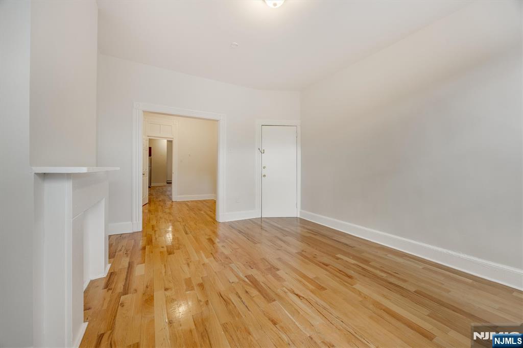 147 New York Avenue 202
