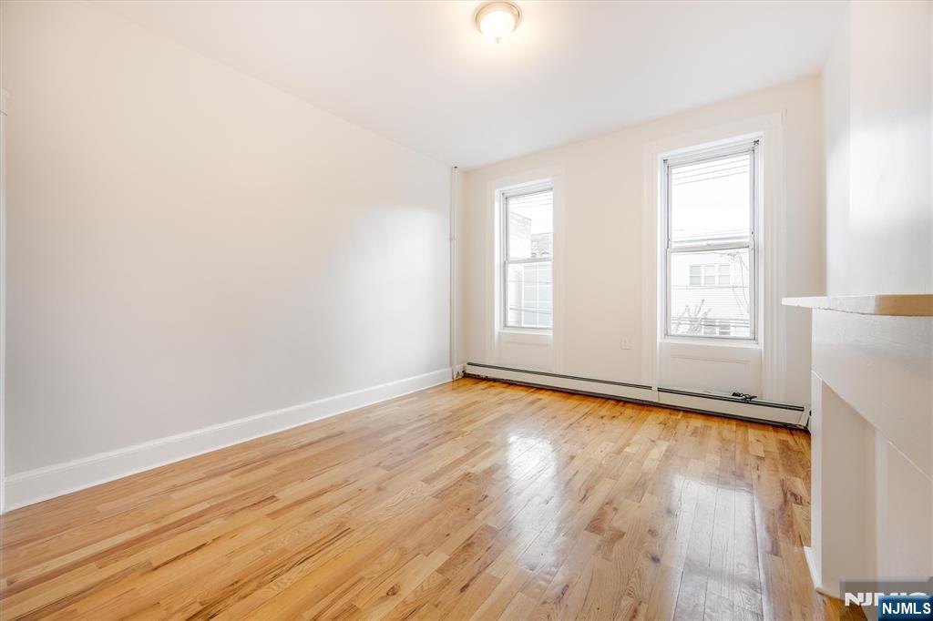 147 New York Avenue 2L