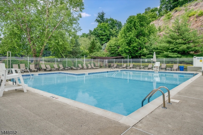 7312 Coventry Ct 312
