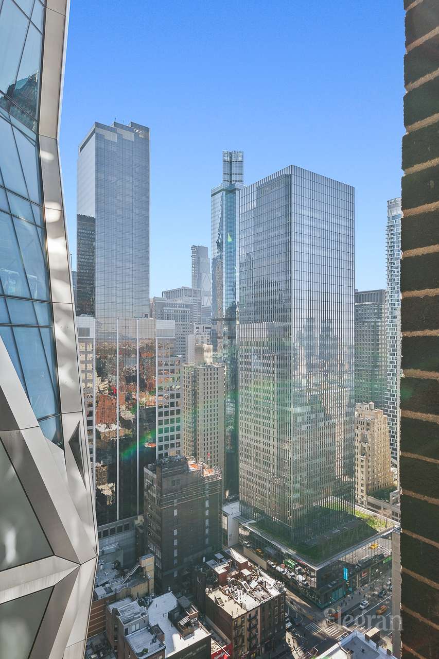 322 W 57th Street 45R