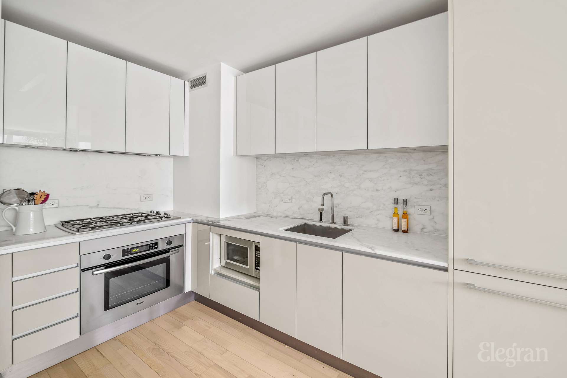 322 W 57th Street 45R