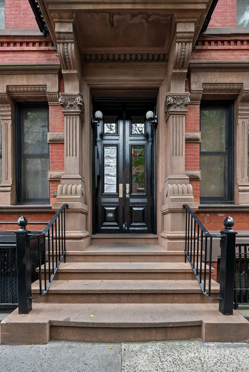 140 W 10th Street 3FE
