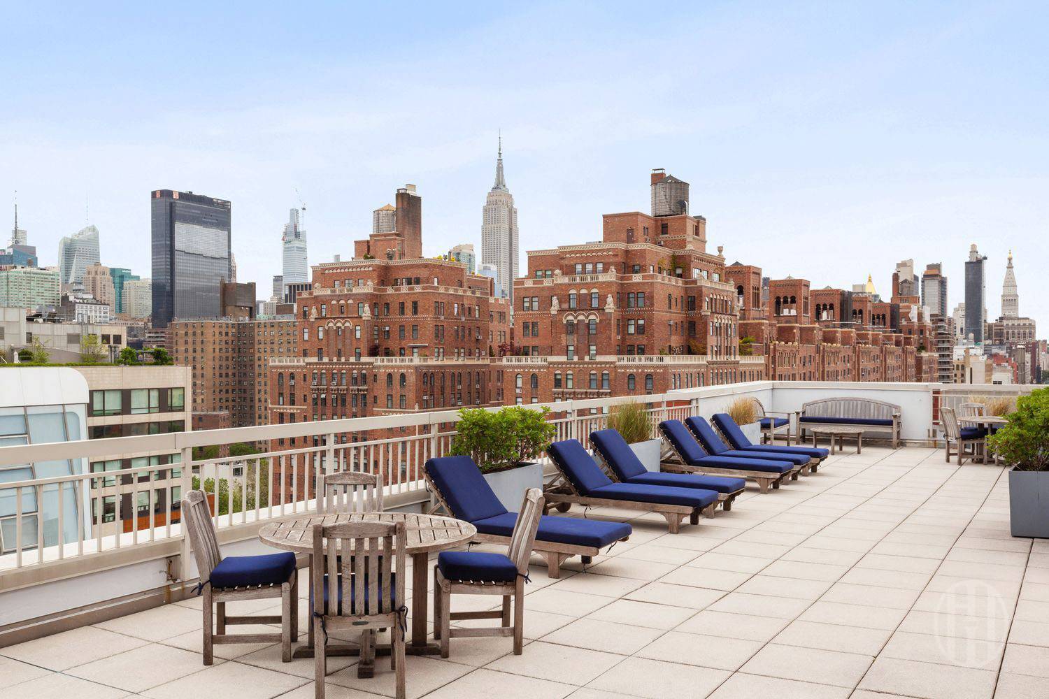 520 W 23rd Street 14D