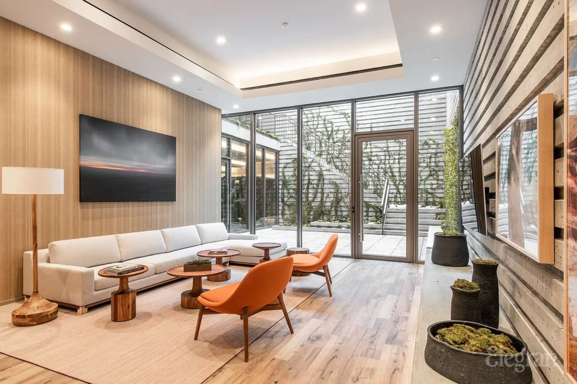 561 Pacific Street 401