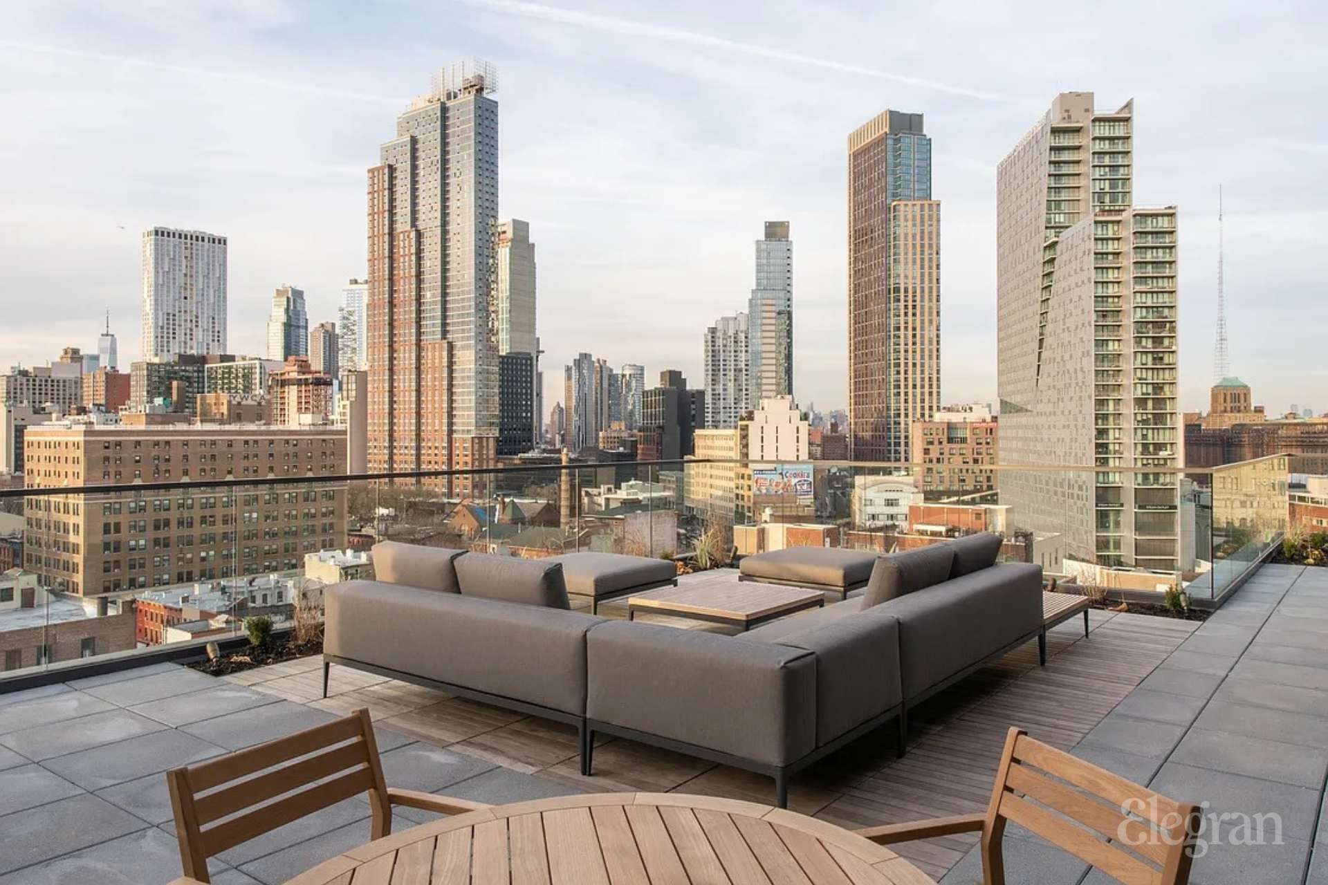 561 Pacific Street 401