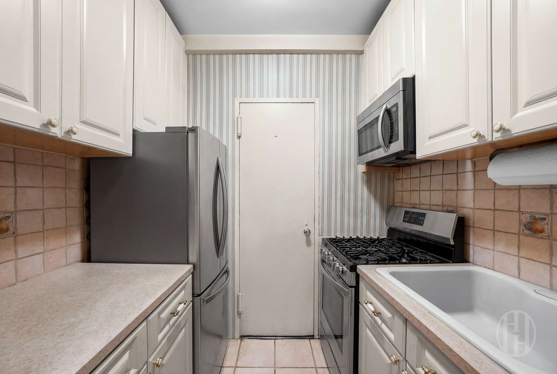 45 E End Avenue 3J