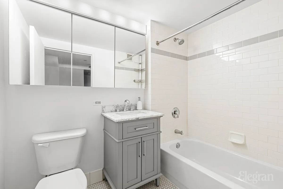 520 W 23rd Street 2C