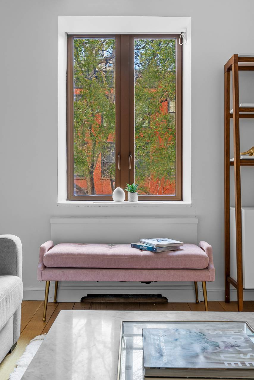 225 E 19th Street 203