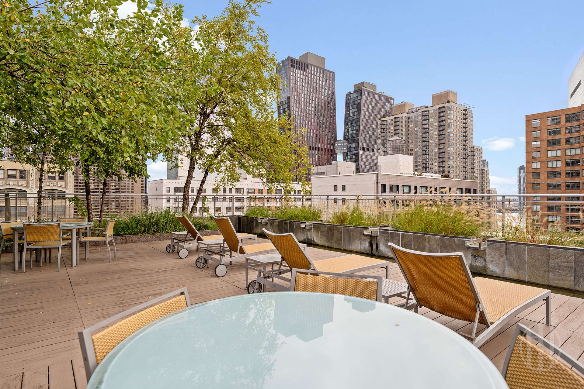 303 E 33rd Street 11E