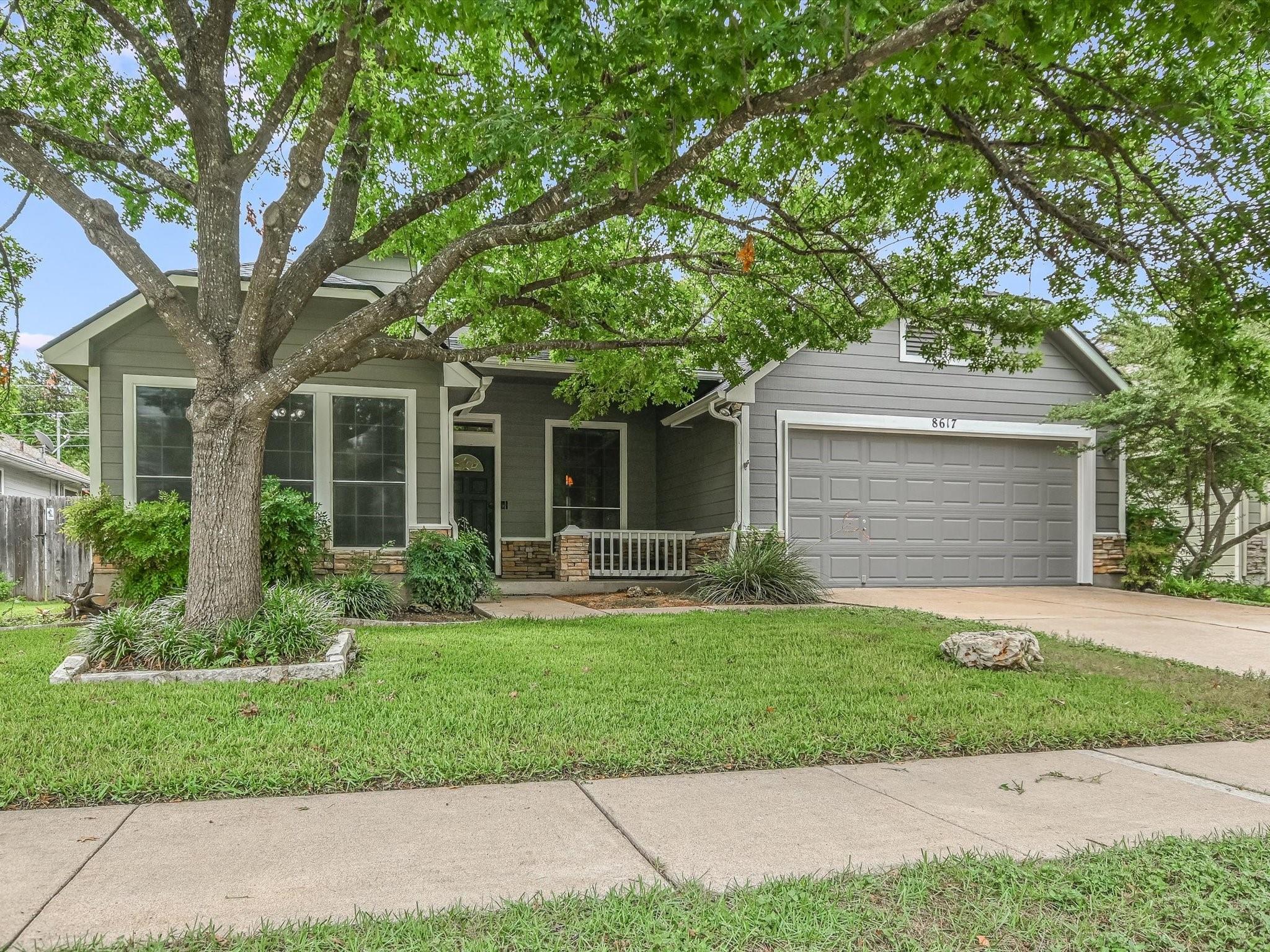8617 Little Laura DR
