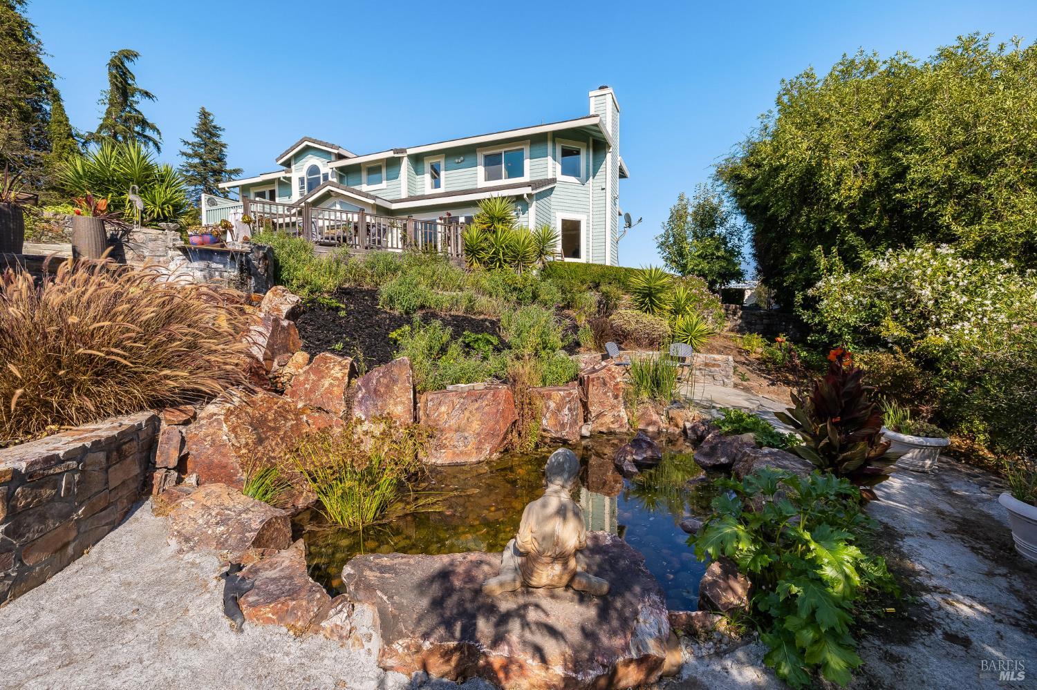 16 Fontana Ct