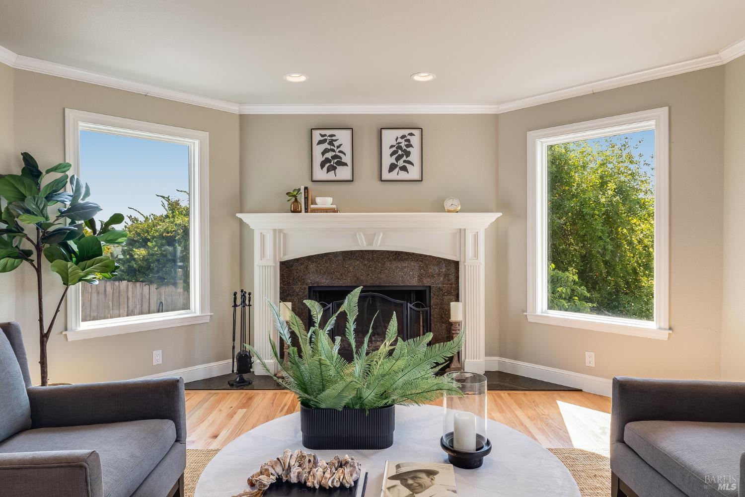 16 Fontana Ct