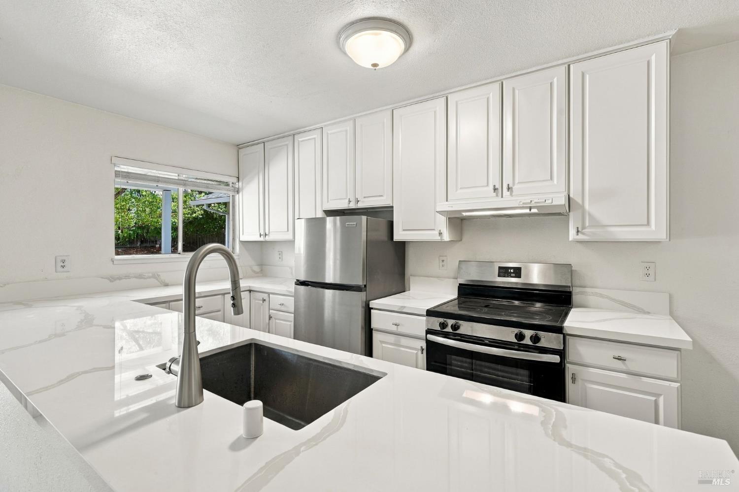 25 San Aleso Court