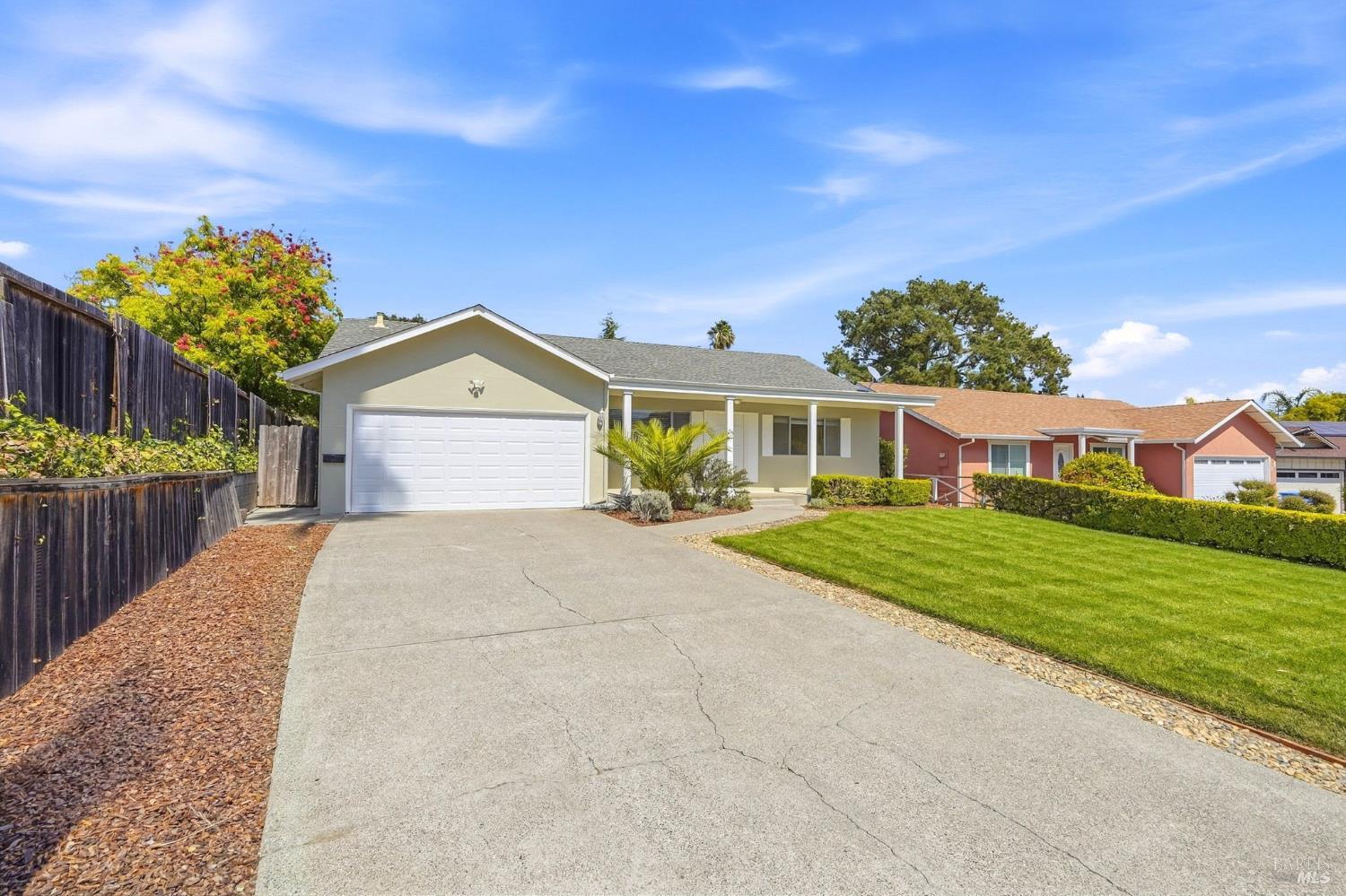 25 San Aleso Court