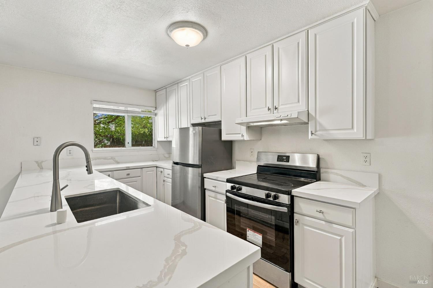 25 San Aleso Court