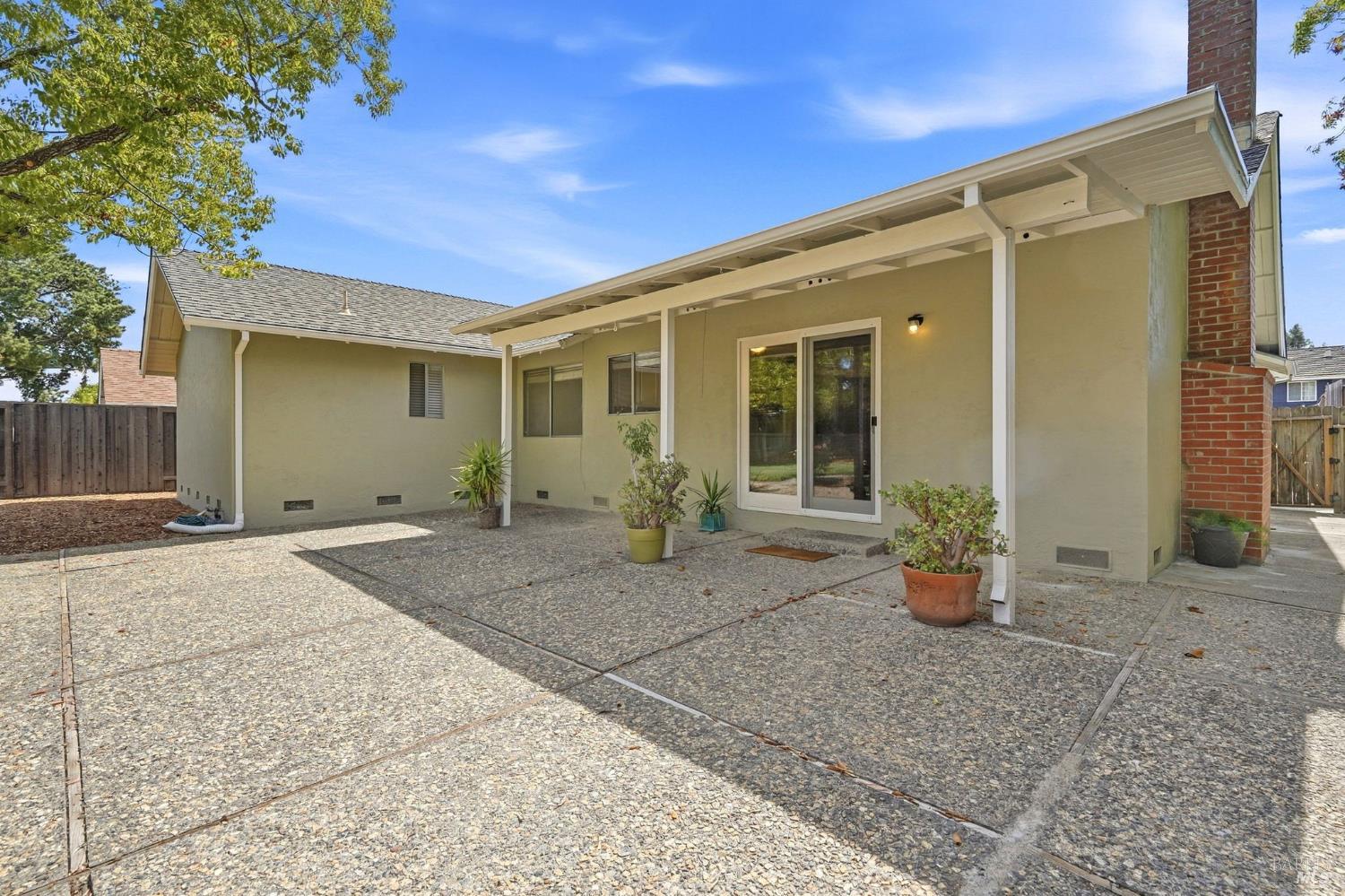 25 San Aleso Court