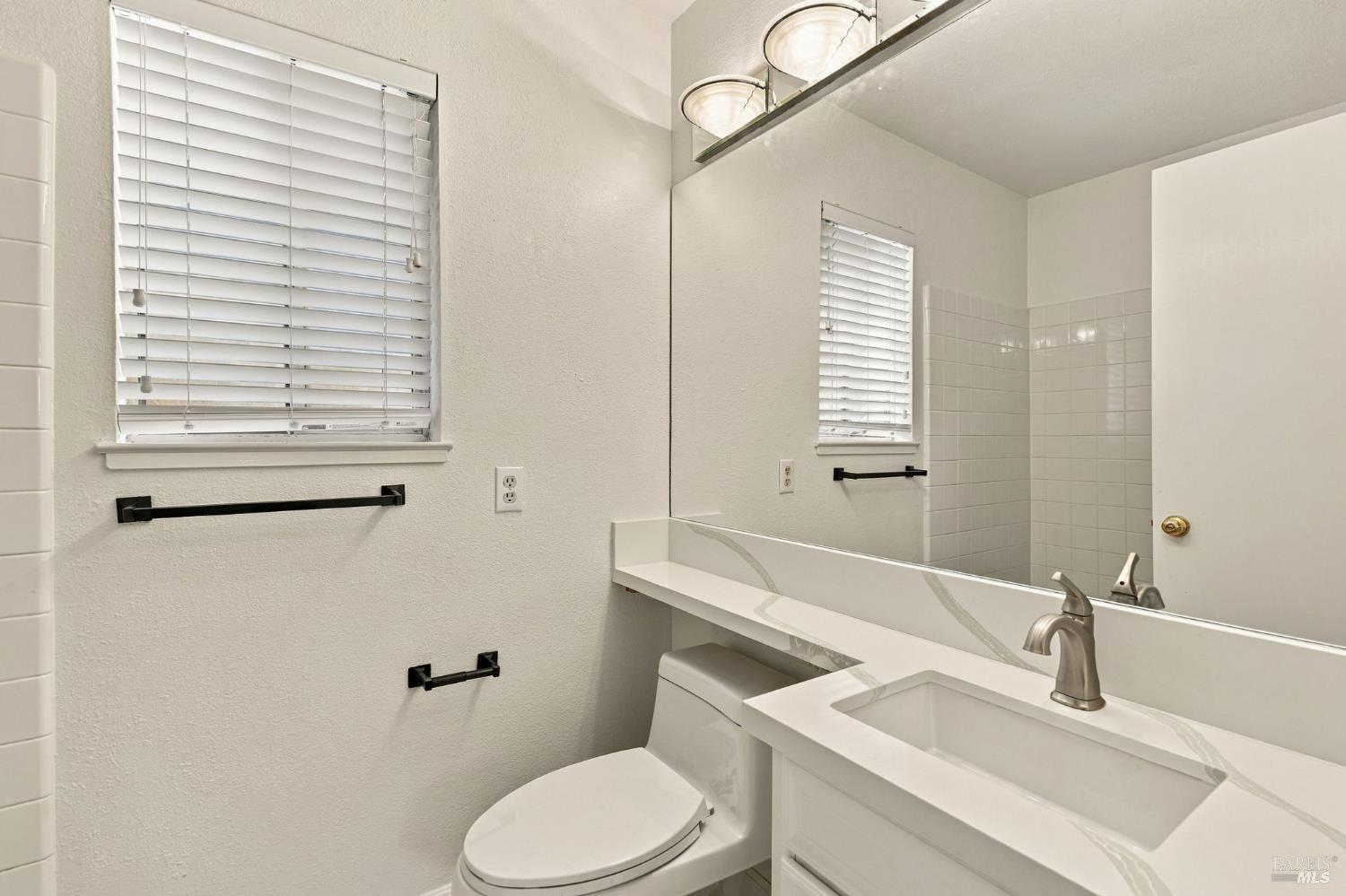 25 San Aleso Court
