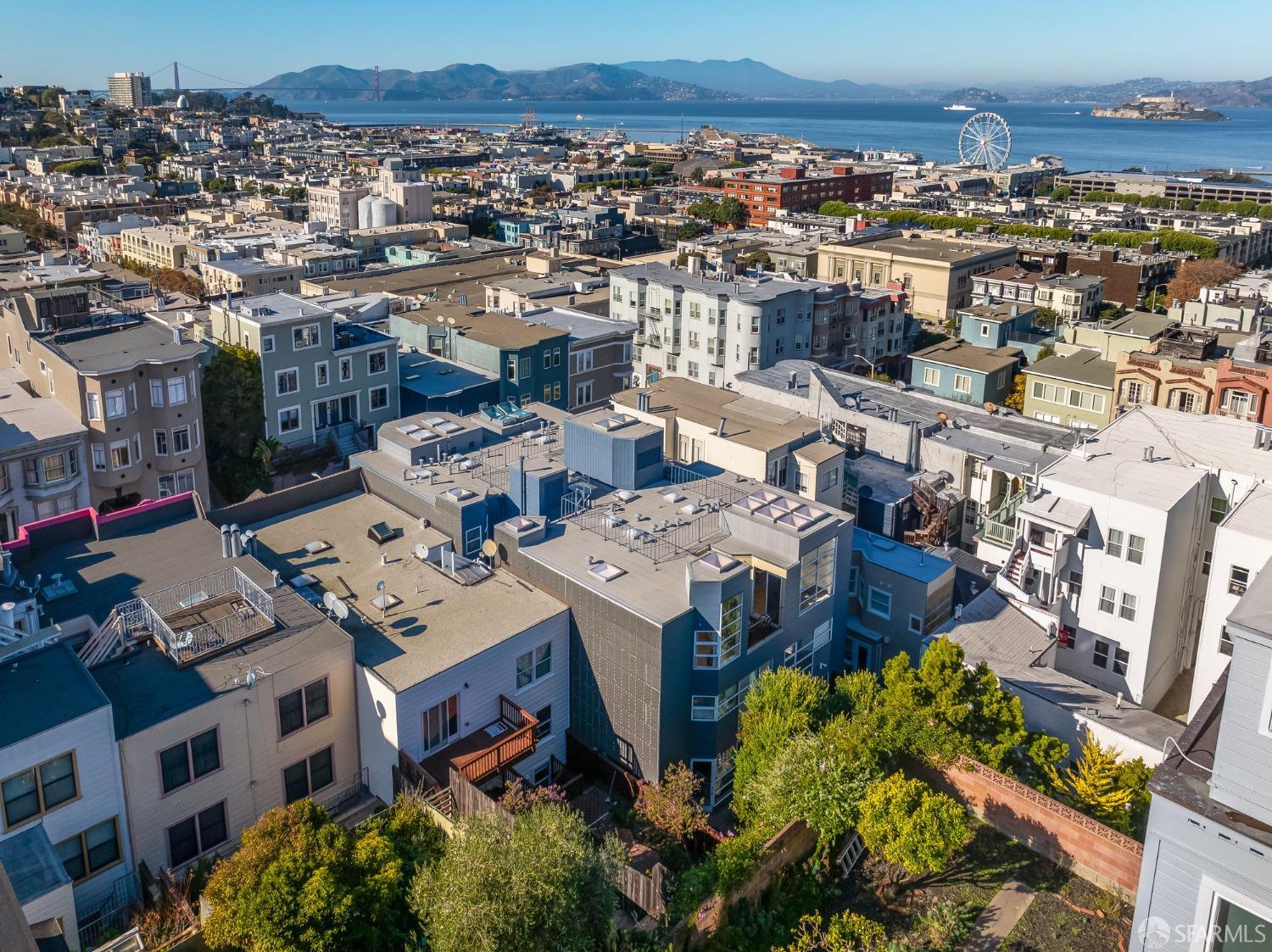 1940 Stockton St #303