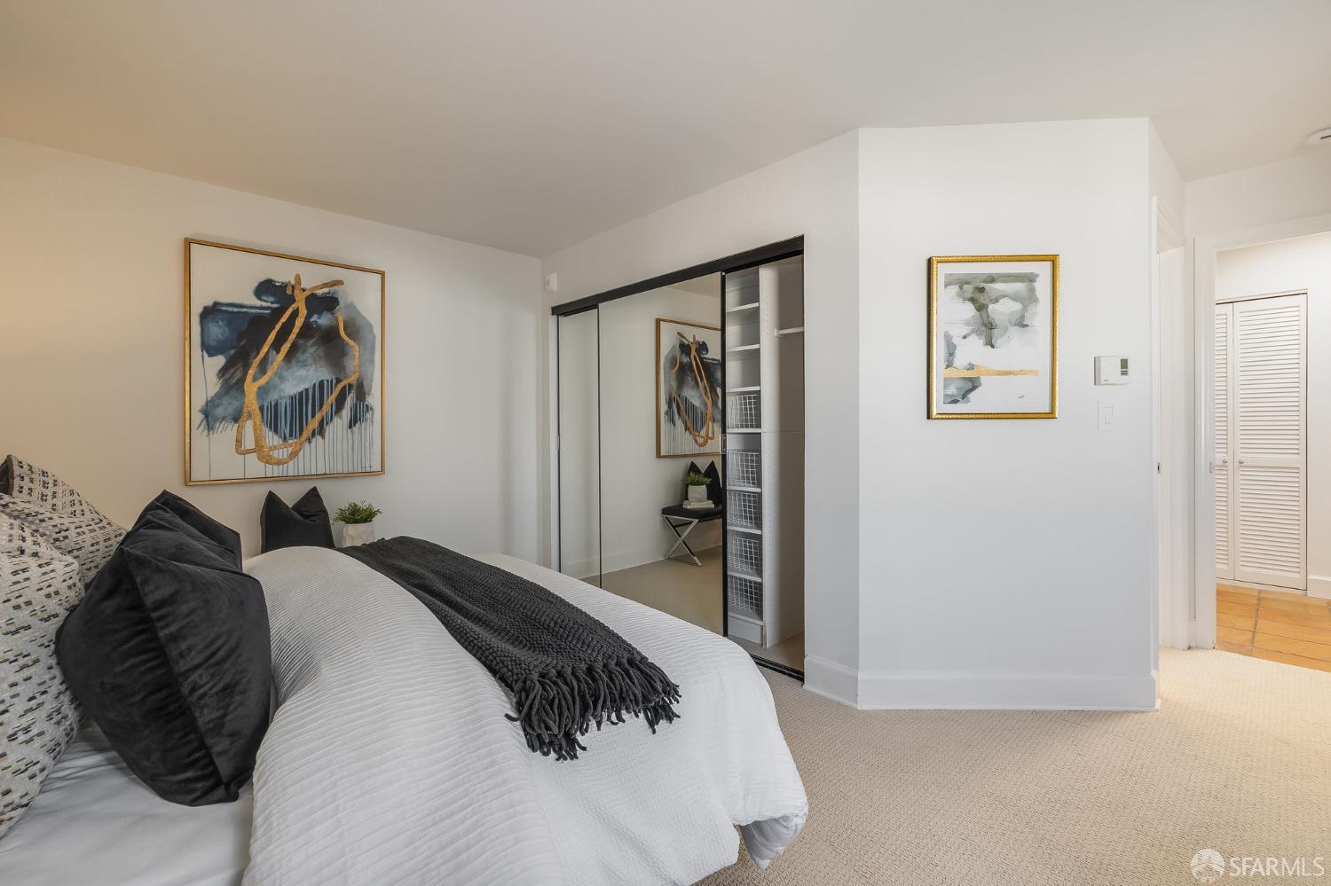 1940 Stockton St #303