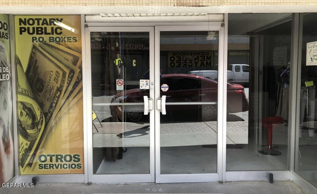 906 S Stanton Street