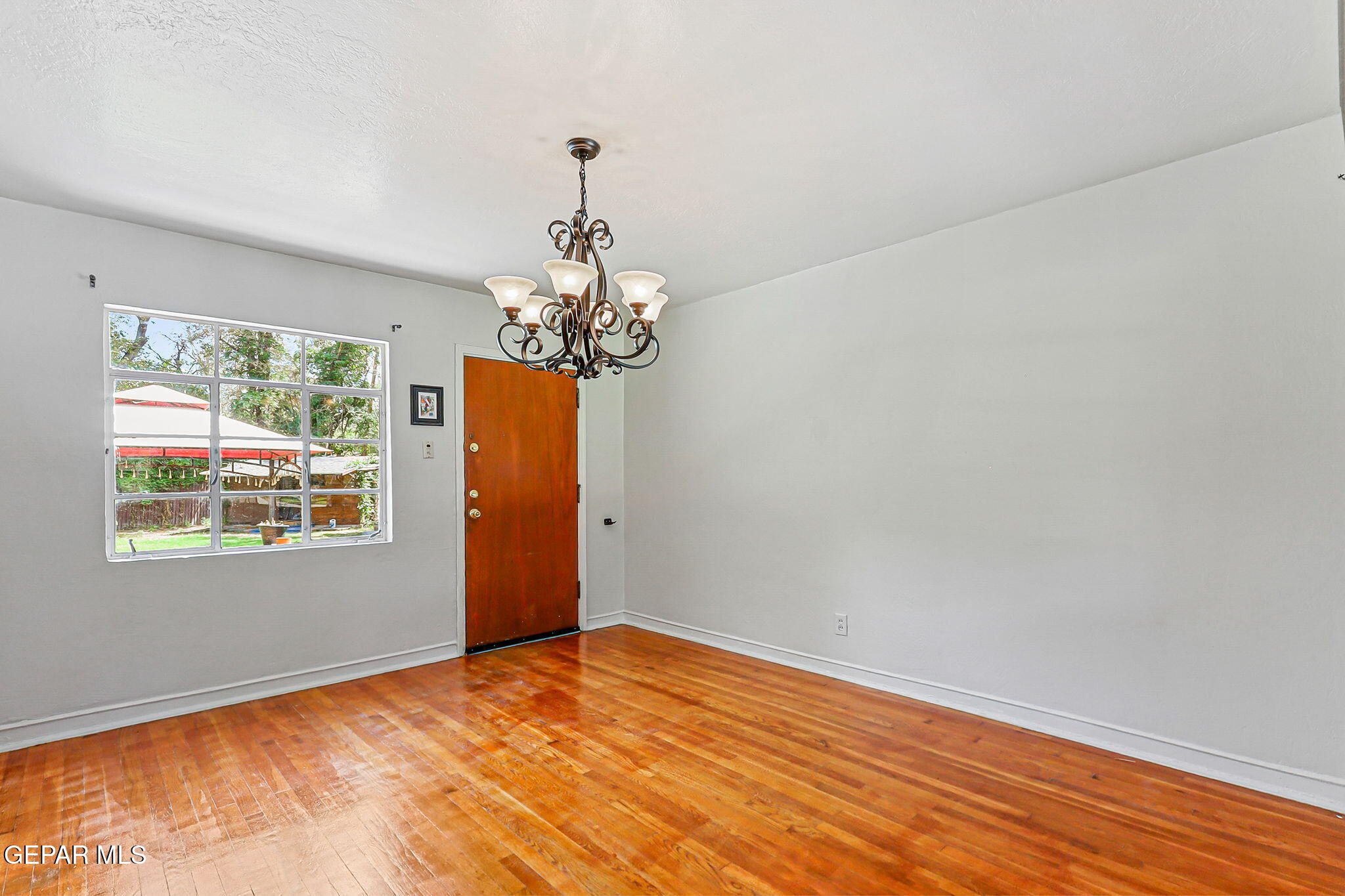 5128 CAMINO DE LA VISTA Drive